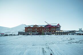 Magna Pivot Hotel - Boutique Class
