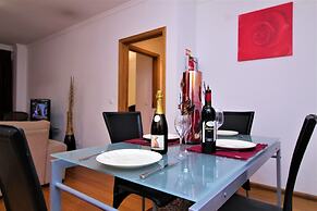 Lido Apartment Excellant Location