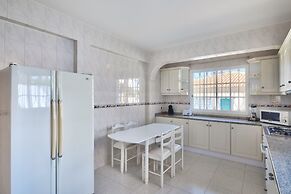 Bom Sucesso Villa