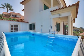 Bom Sucesso Villa