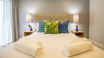 Hout & About Guest House
