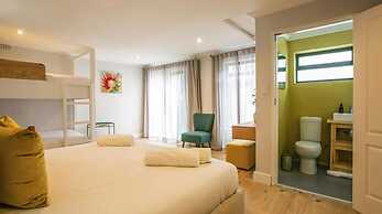 Hout & About Guest House