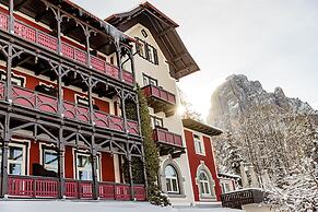 Grand Hotel Wolkenstein
