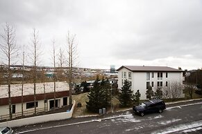 Apartment H62