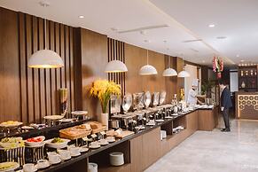 Reyna Hotel Hanoi
