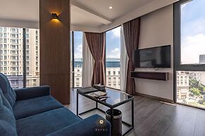 Reyna Hotel Hanoi