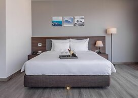 Reyna Hotel Hanoi