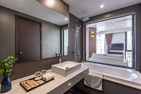 Reyna Hotel Hanoi