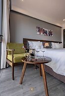 Reyna Hotel Hanoi