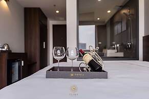 Reyna Hotel Hanoi