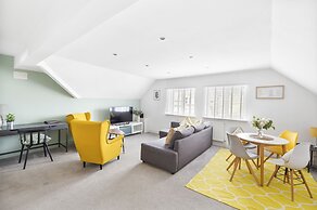 84A Albany Road
