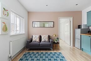 84A Albany Road