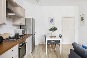 84A Albany Road