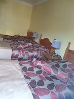 Golden Dawn Guesthouse