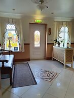 Golden Dawn Guesthouse