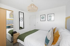 88A Albany Road