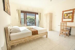 Azalea Homestay & Villa