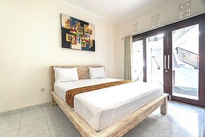 Azalea Homestay & Villa