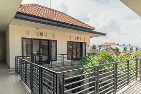 Azalea Homestay & Villa