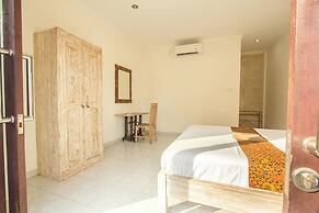 Azalea Homestay & Villa