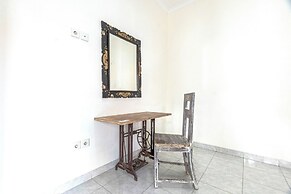 Azalea Homestay & Villa
