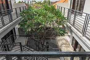 Azalea Homestay & Villa