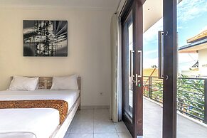 Azalea Homestay & Villa