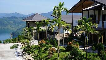 Ba Khan Village Resort