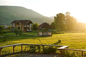 Eco-hotel Altair - Hostel