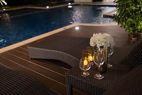 Lanna Kamin Pool Villa Airport