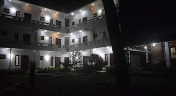 Illamperuma Leisure