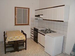 Lorena Apartments