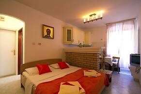 Cozy Studio Apartment Gordana