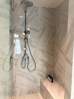 Nanta Glam CM Hotel & Residences