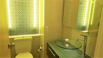 Grande Caribbean Resort - Sleeps 2
