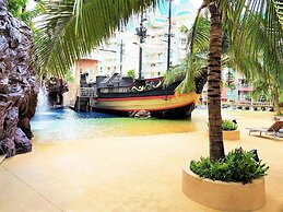 Grande Caribbean Resort - Sleeps 2