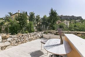 Aerides 3 Luxury Suites