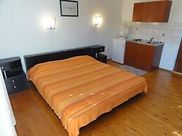 Apartments Maja