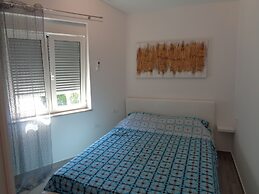 Apartments Mirjana