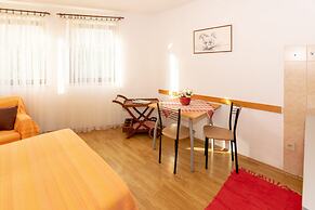 Apartments Mirjana