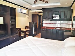 Jomtien Beach Sea View Studio