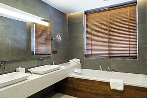 Bof Hotels Business