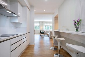 Genteel Home Paseo de Reding