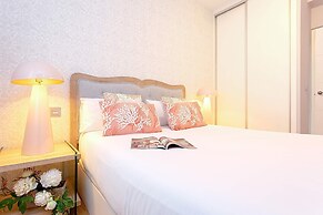 Genteel Home Amira