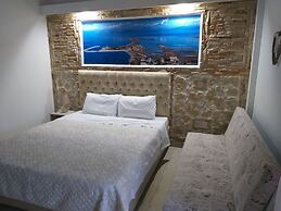 Petrakis Beach