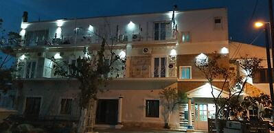 Petrakis Beach