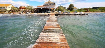 Petrakis Beach