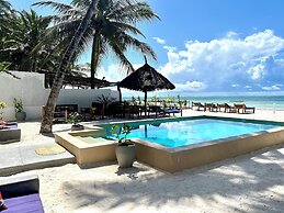 African Paradise Beach Hotel