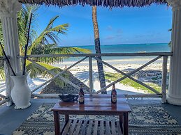 African Paradise Beach Hotel