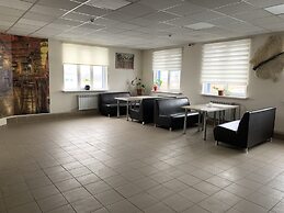 Hostel Retro
